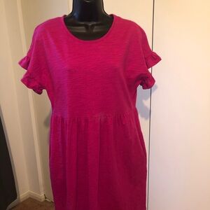 Wmn’s Fuchsia Ruffle Sleeve Dress